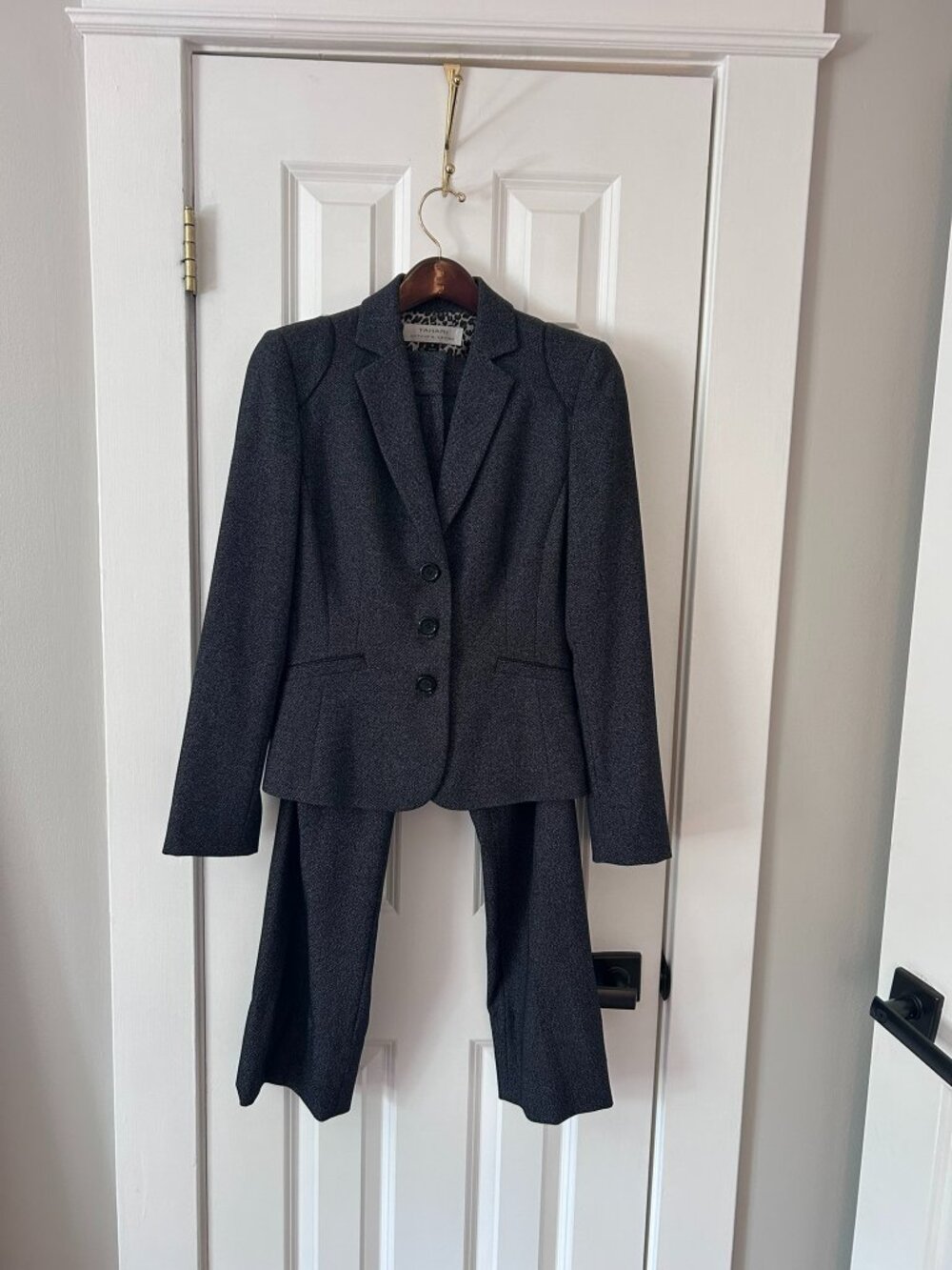Tahari ASL 2-Piece Micro Tweed Pant Suit Blazer + Trousers Leopard Lining 4
